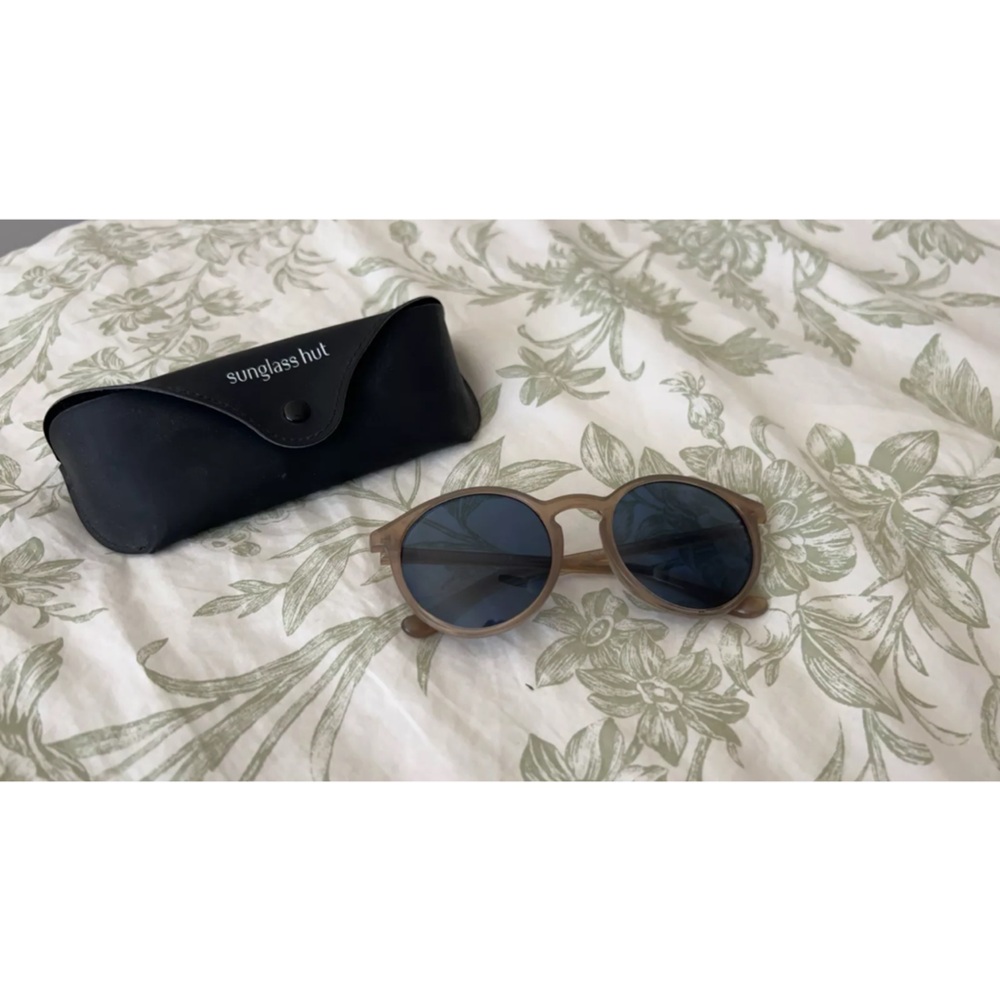 Sunglasses Hut cool circular lenses sunglasses